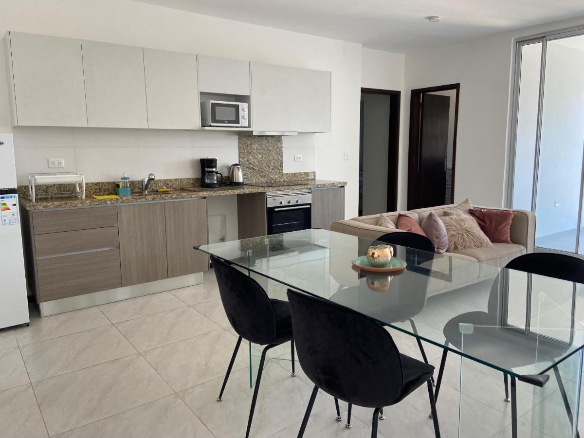 Hermoso Departamento Con Piscina Y Estacionamiento Ασουνσιόν Εξωτερικό φωτογραφία